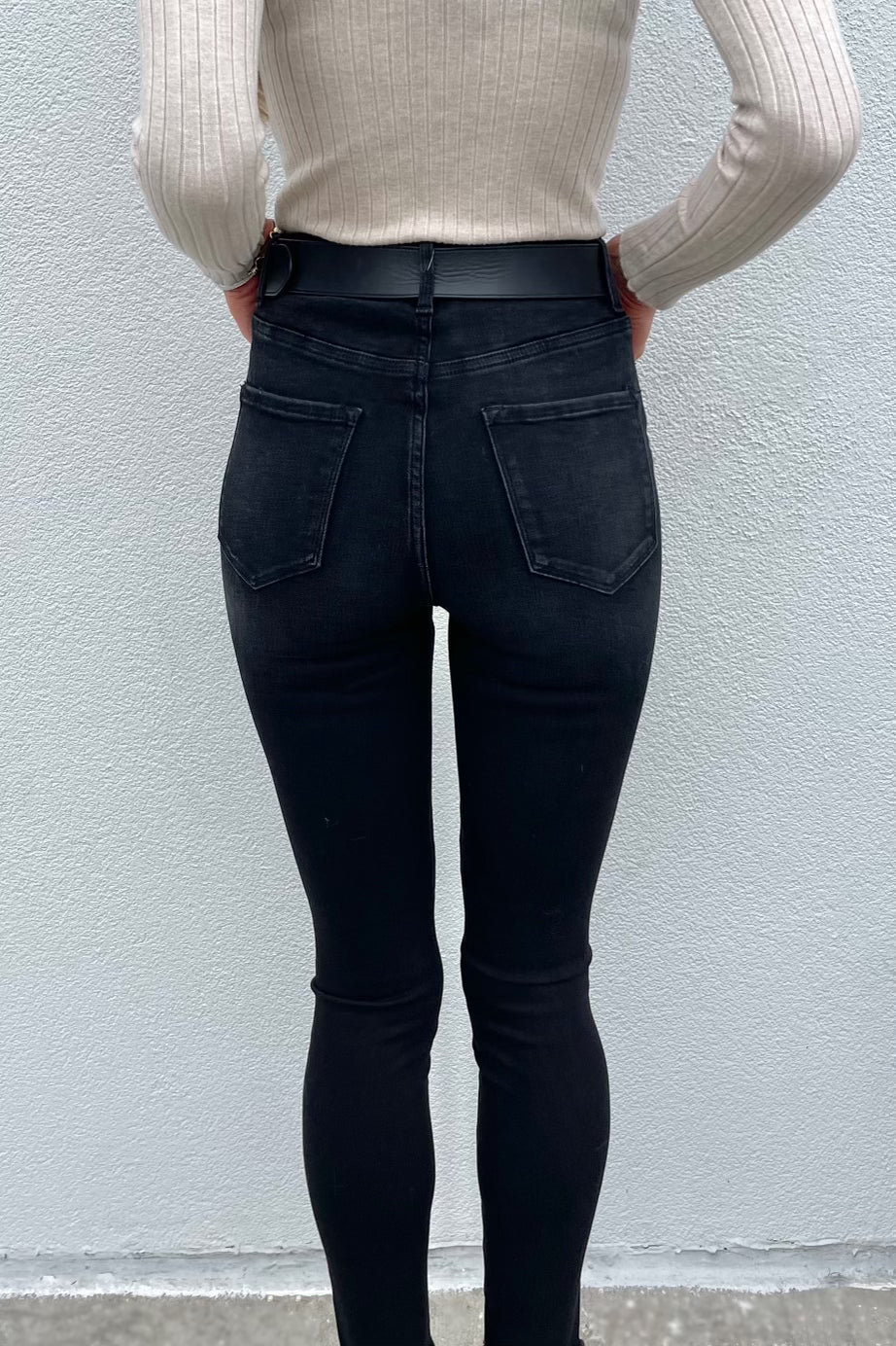 Black Skinny Jeans